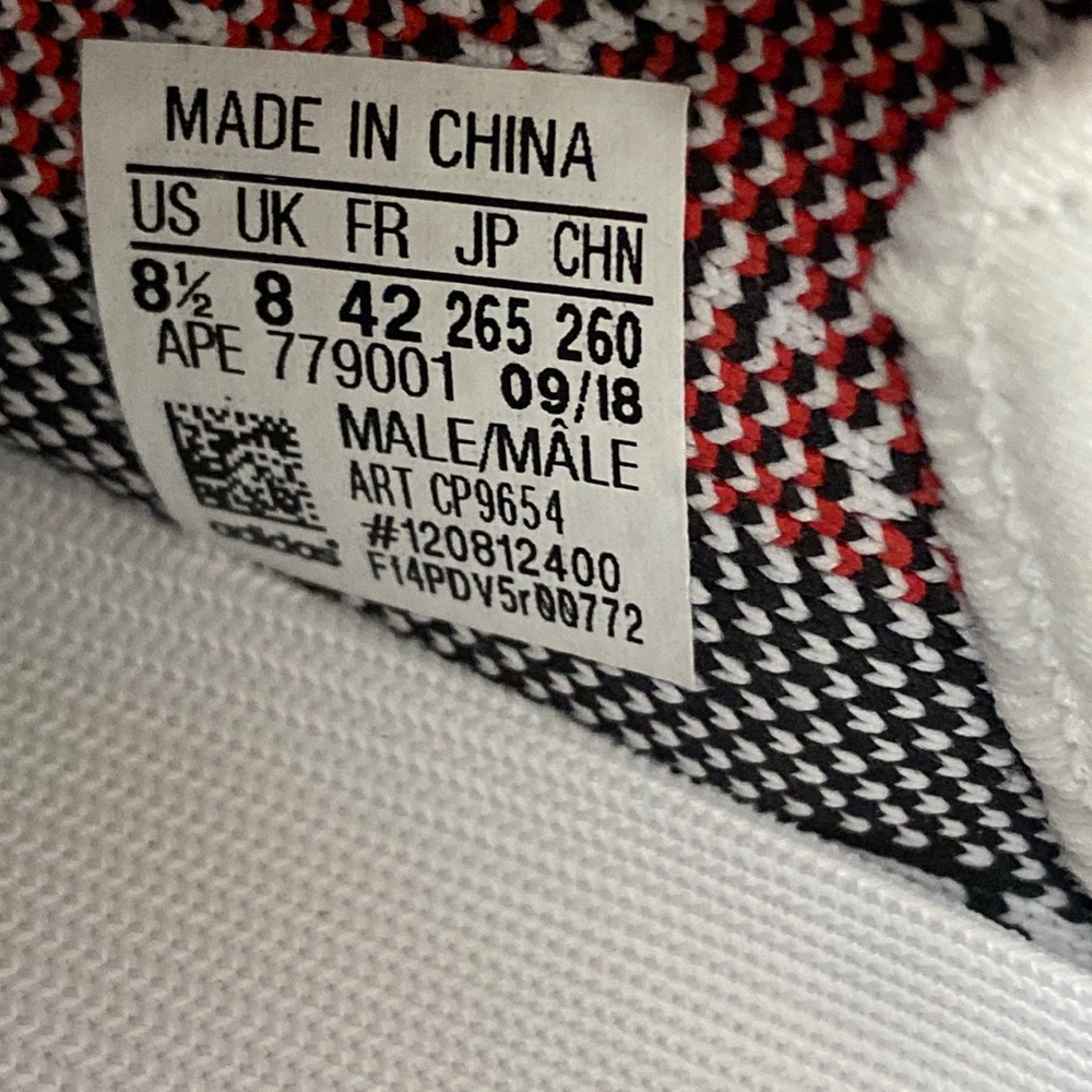 Yeezy Boost 350 V2 ‘Zebra’ 2018 Men’s 8.5 - Picture 14 of 14